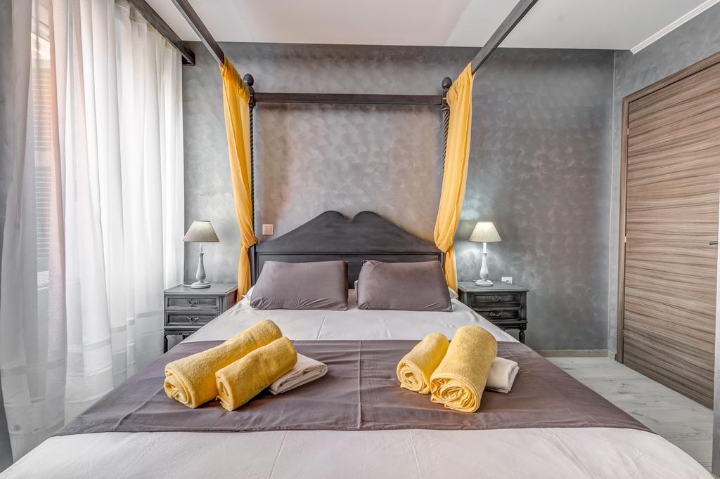 Eos Aurora Suite Corfu  Eksteriør billede